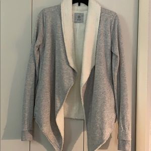 GAIAM Yoga Sherpa sweater